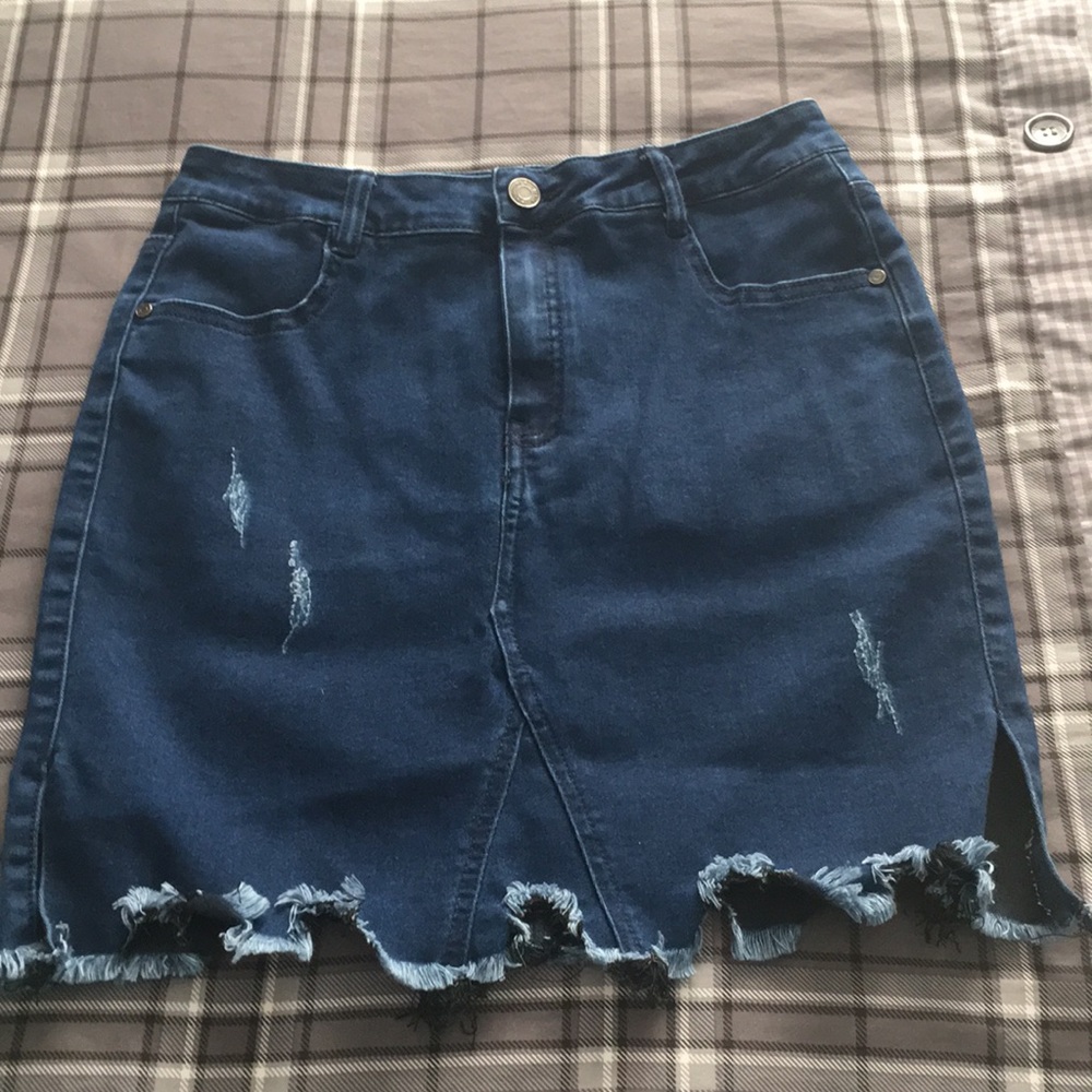 Distressed denim skirt